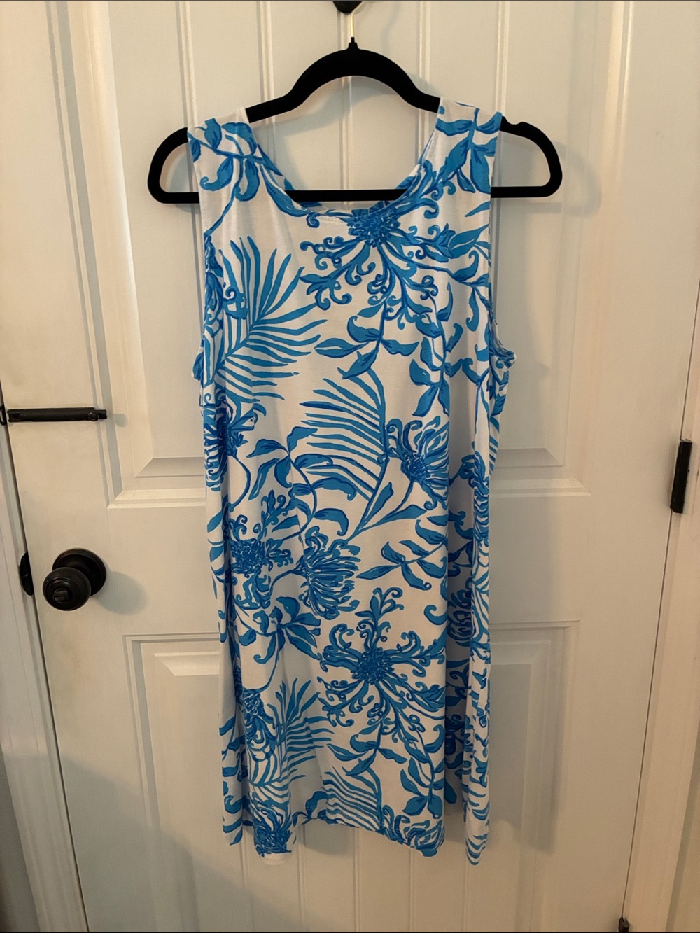 Lilly Pulitzer White Midi Dress with Bright Blue Tropical Motif
